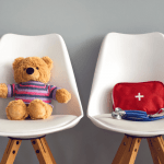 Teddybear waiting at the doctor's